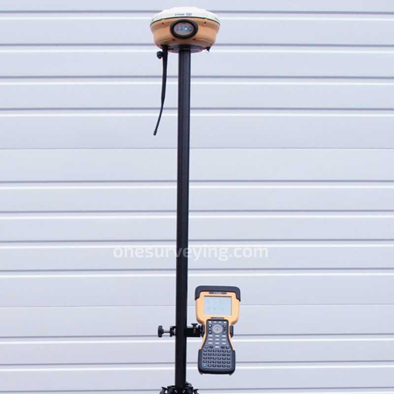 Trimble-SPS882-TSC2